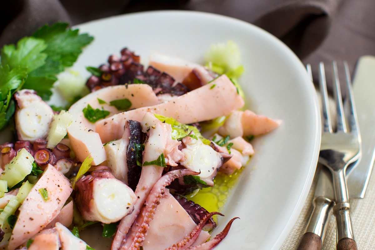 I calamari all’aglio con la ricetta light