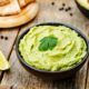 hummus di avocado