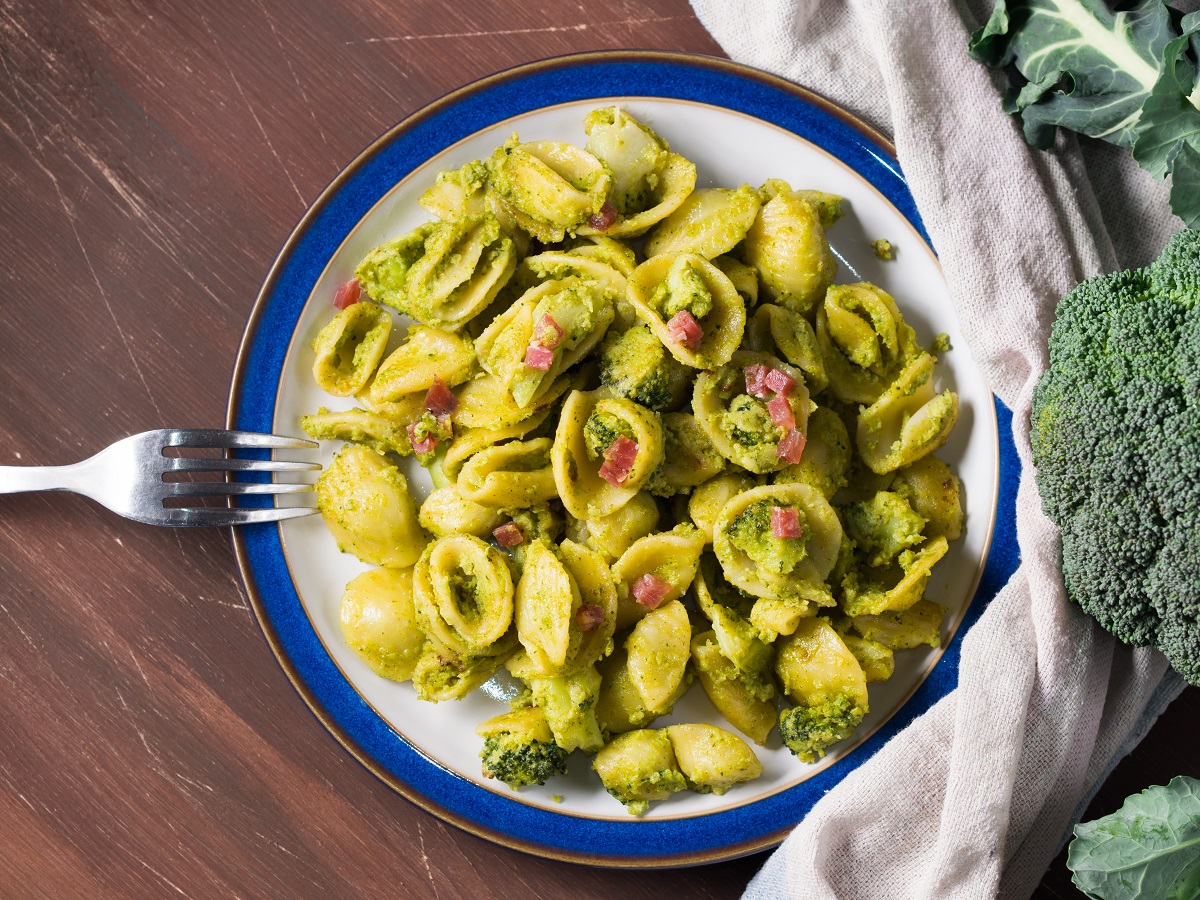 Le orecchiette con i broccoli da fare in casa