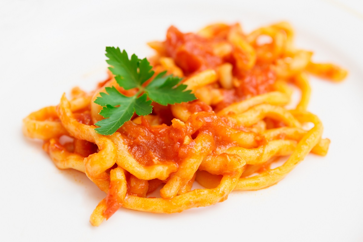 I pici all&#8217;aglione con la ricetta originale toscana