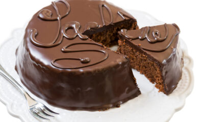 Torta sacher: la ricetta di Ernst Knam