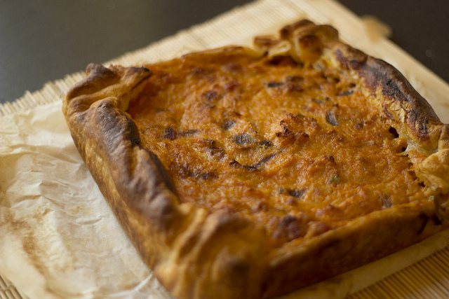 La torta salata di zucca e patate per gli aperitivi autunnali