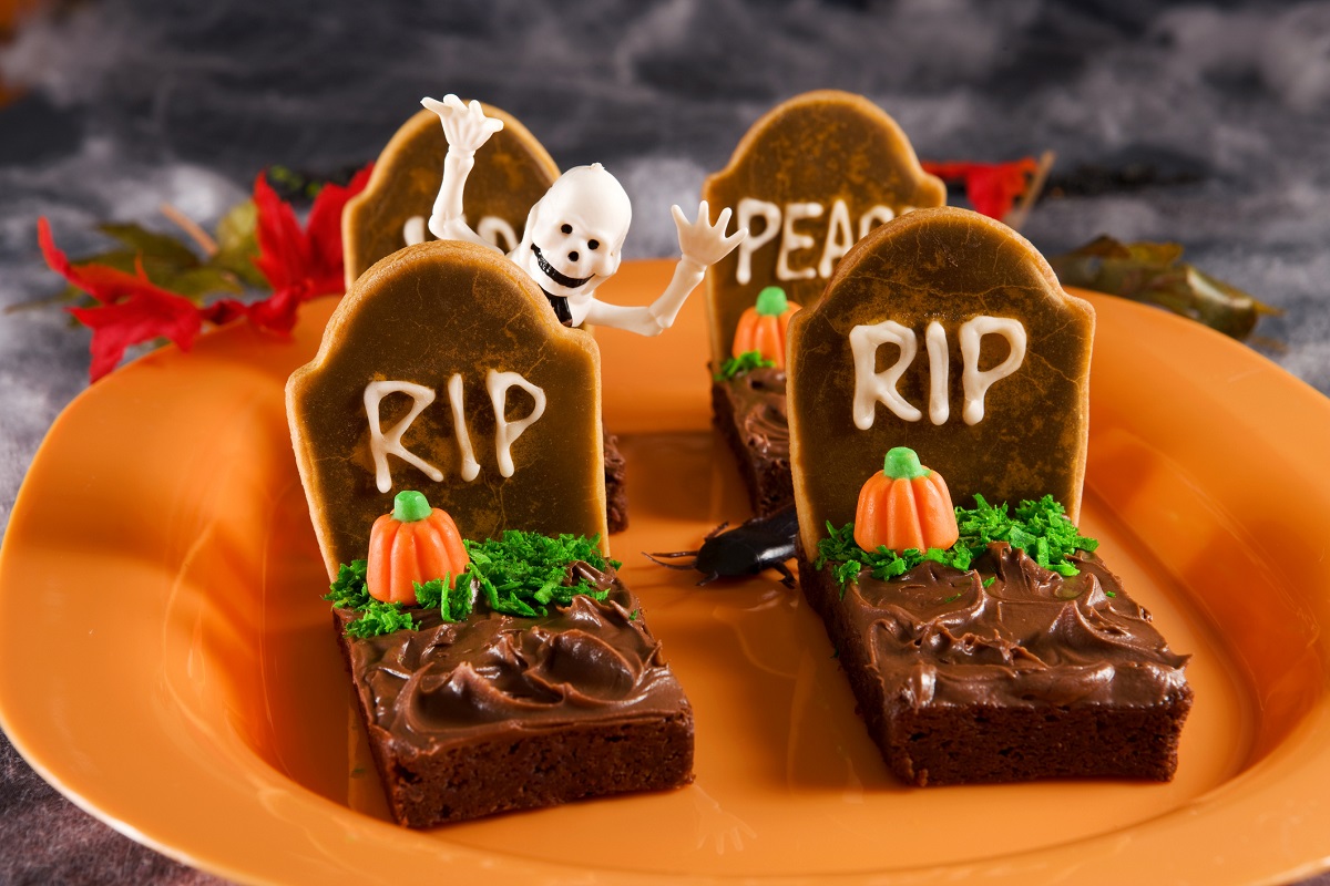 La ricetta dei tortini mostruosi di Halloween per le feste dei bambini