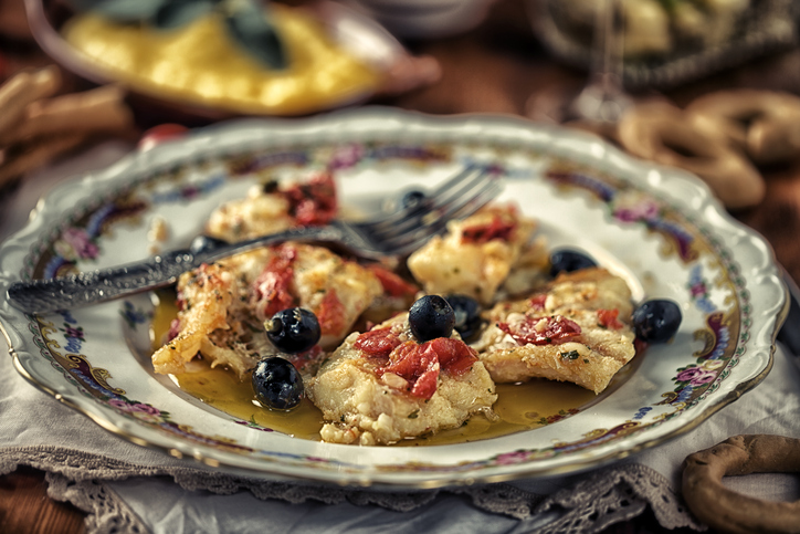 I crostini di polenta con lardo di colonnata, antipasto del pranzo di Natale