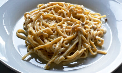 Pasta con nocciole e pancetta: la ricetta da provare