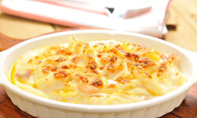 Pasta al forno con fiori di zucca