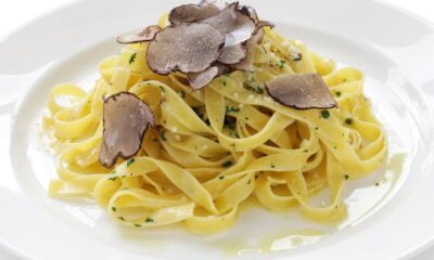 tagliatelle vegan al tartufo