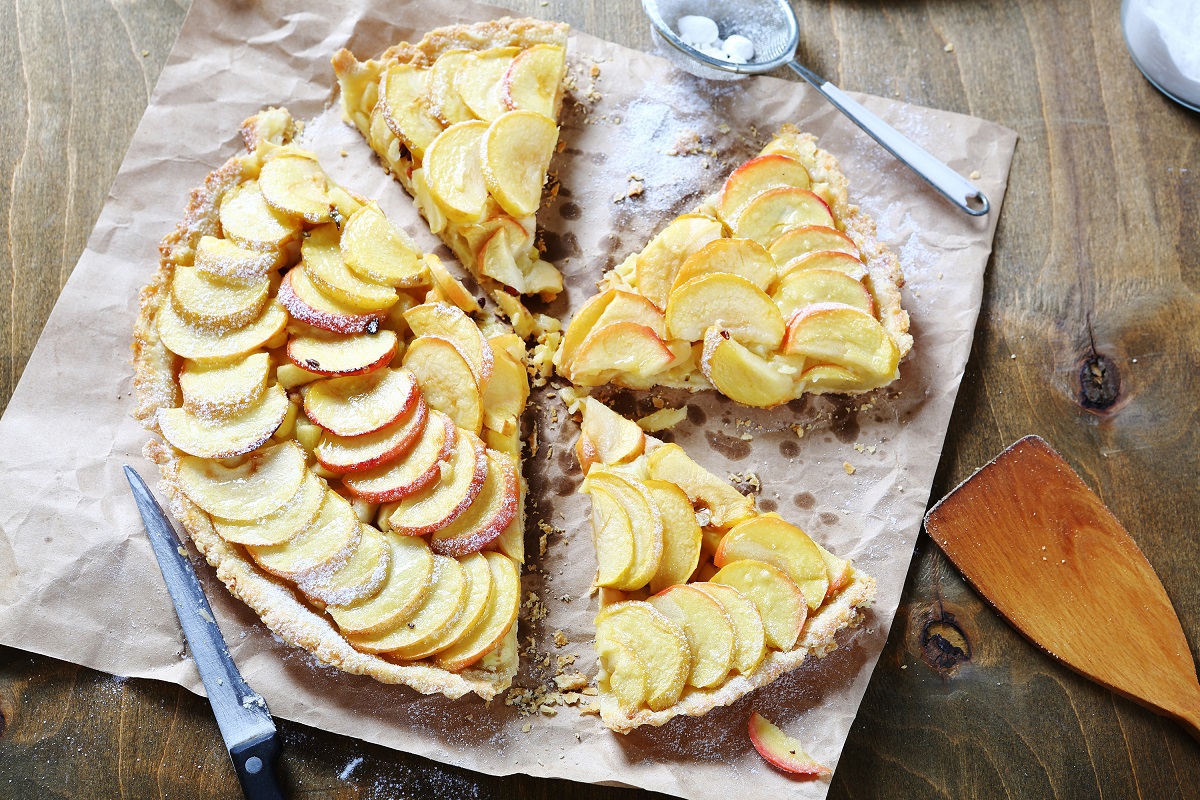 La ricetta della crostata vegana alle mele per merende golose