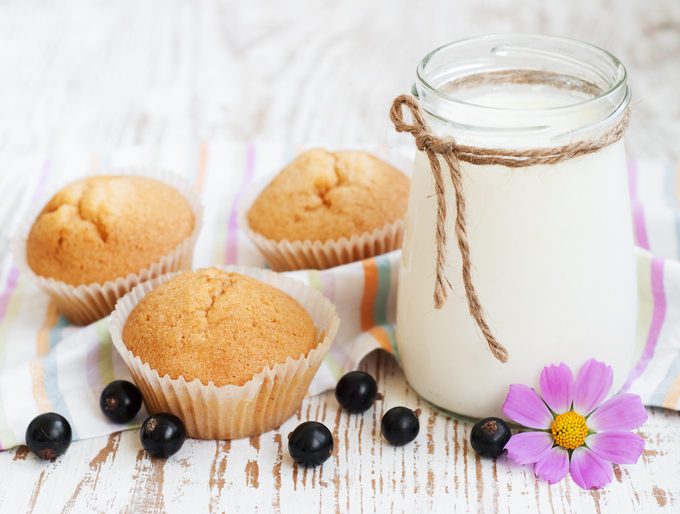 Come preparare i muffin di farina di riso senza uova