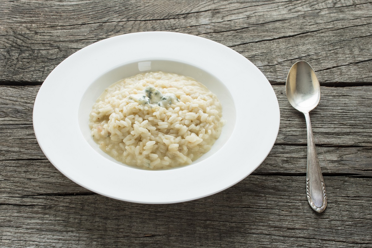 Come fare il risotto con le croste di parmigiano