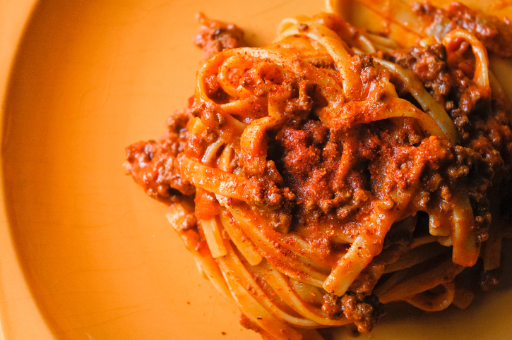 La ricetta delle tagliatelle al ragù marchigiano