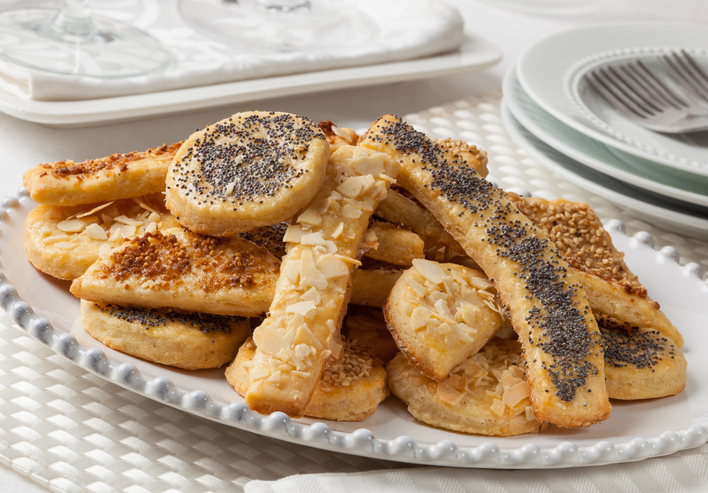 I biscotti salati con farina di ceci perfetti per l&#8217;aperitivo