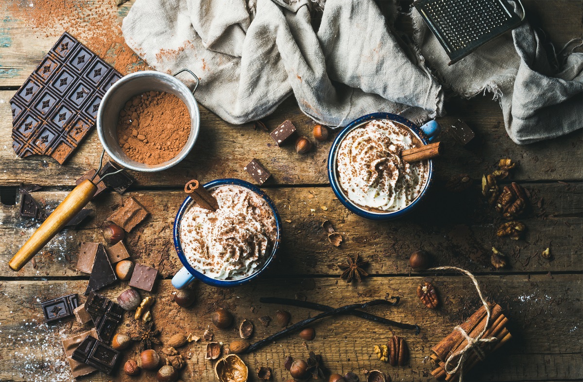 La cioccolata calda marmorizzata, il comfort food dell’inverno