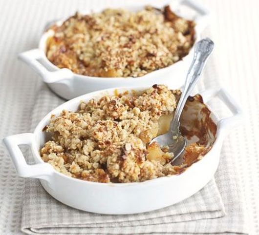 Il crumble di zucca e cioccolato per il dessert di fine pasto