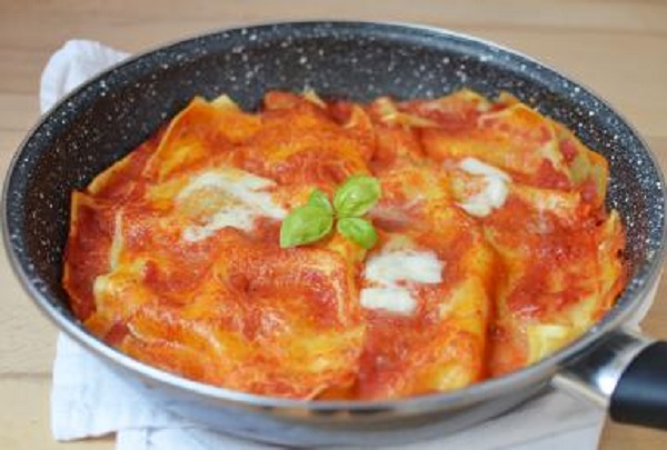 Le lasagne in padella da preparare all&#8217;ultimo per il pranzo di Carnevale