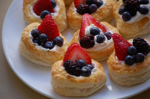 8 dolci con pasta sfoglia per San Valentino