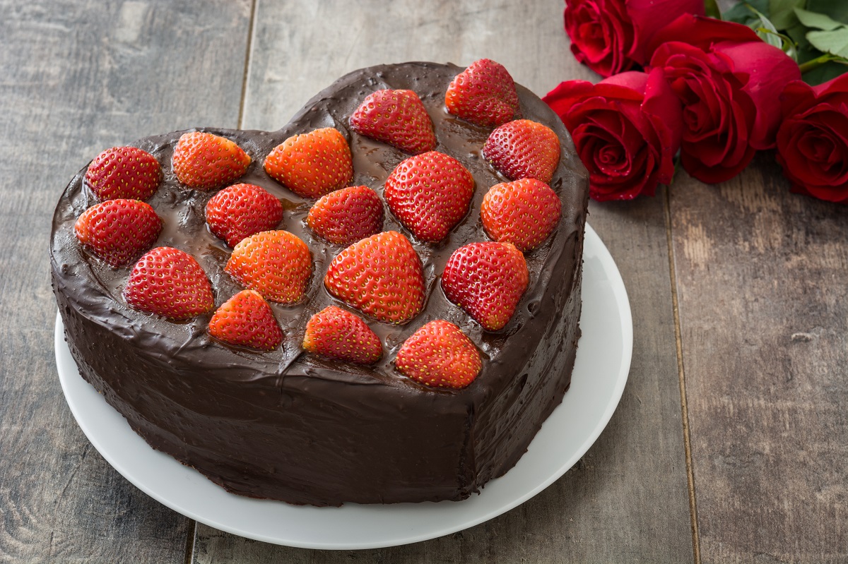 Come fare la torta di San Valentino a forma di cuore