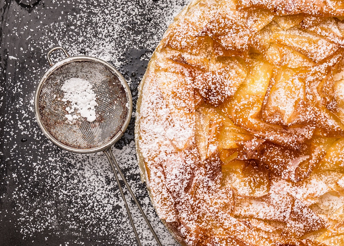 Come fare la torta di mele senza lievito per la colazione