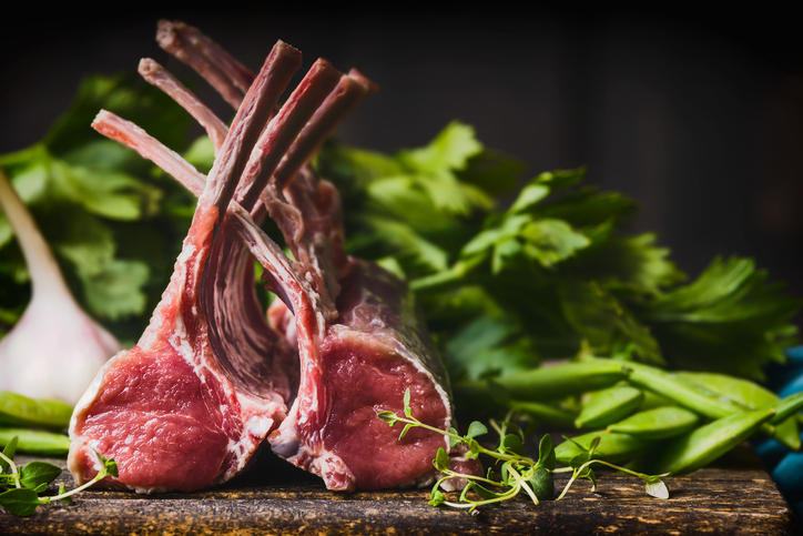 La ricetta del carré d&#8217;agnello al forno per il pranzo di Pasqua