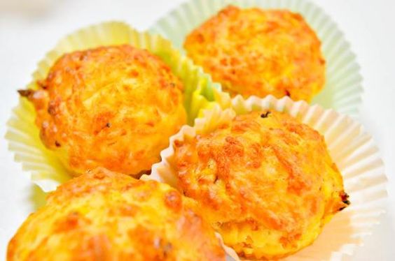 I muffin salati con zucca e speck per un aperitivo sfizioso