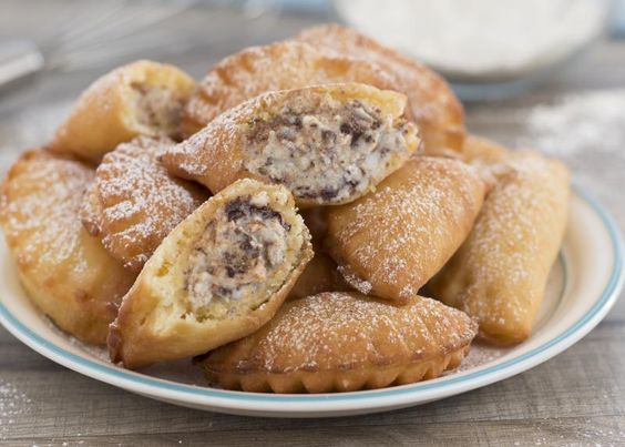 Ravioli dolci con ricotta e cioccolato: la ricetta golosa