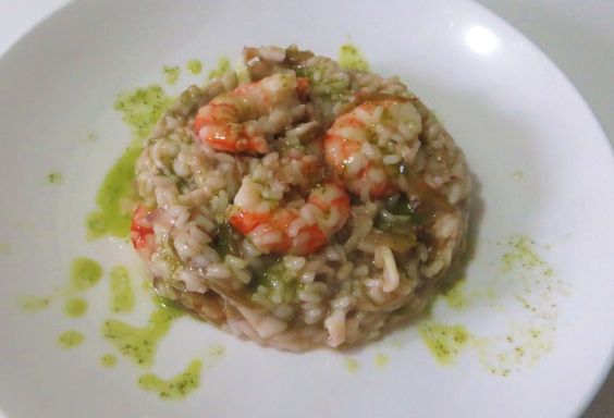 Il risotto ai carciofi e gamberi con la ricetta semplice