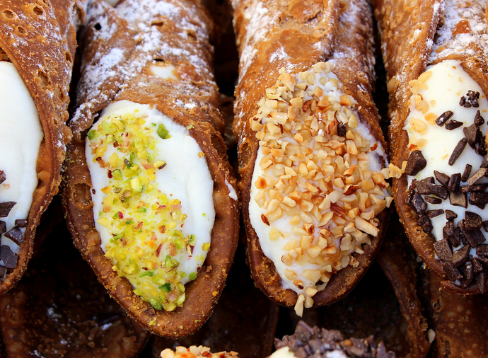 Cannoli sardi e cannoli siciliani: ecco le differenze