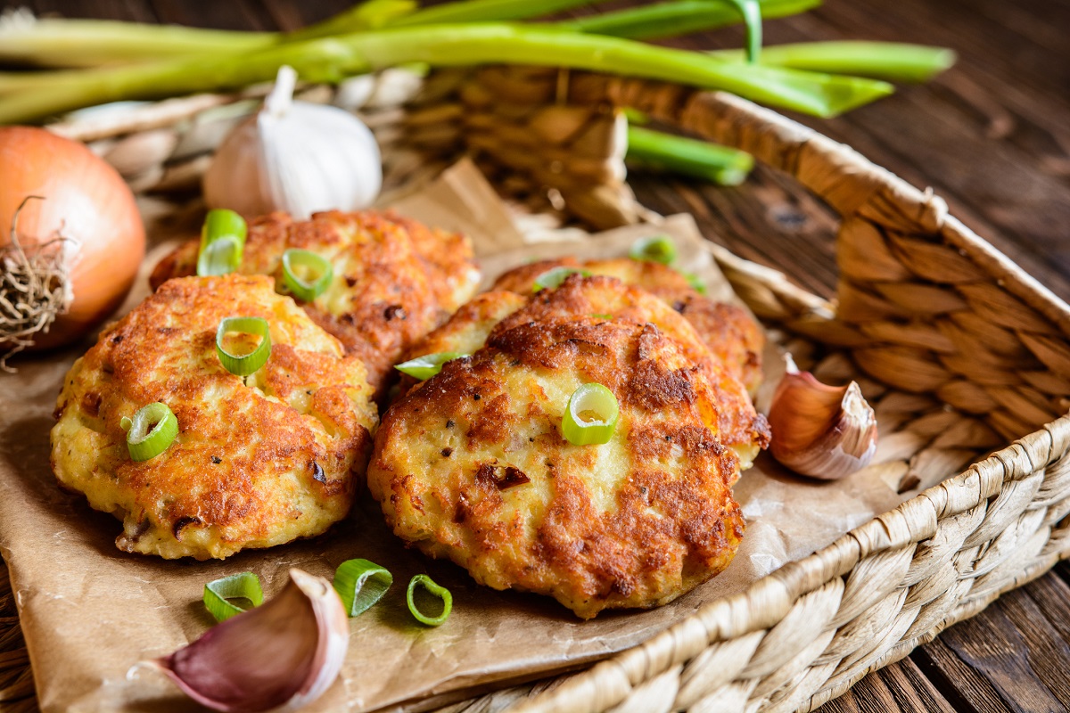 Le crocchette di patate e tonno al forno con la ricetta facile