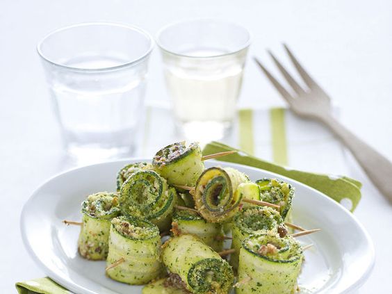 Gli involtini di zucchine al forno light perfetti per la dieta