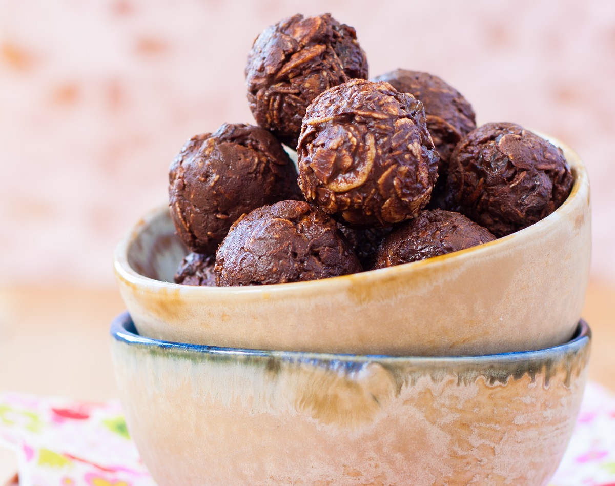 Le palline di corn flakes e cioccolato con la ricetta facile e veloce