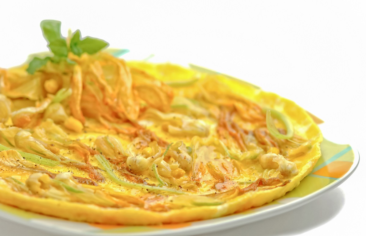 La ricetta della frittata con fiori di zucca e ricotta