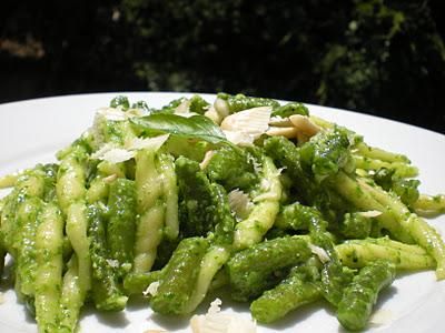 La pasta con fagiolini e mollica per un primo sfizioso