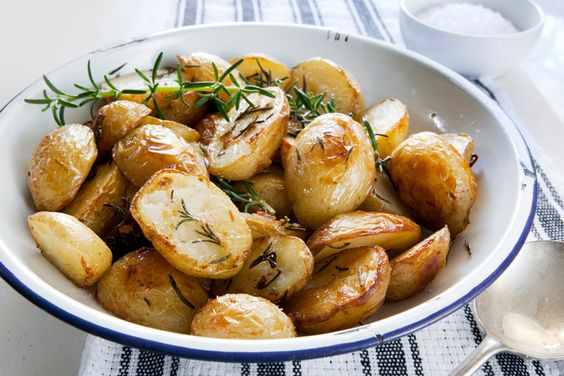 Le patate novelle fritte per un contorno appagante e sfizioso