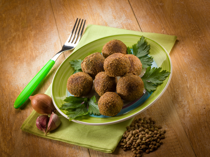 Le polpette di bulgur e lenticchie per un secondo originale e sano