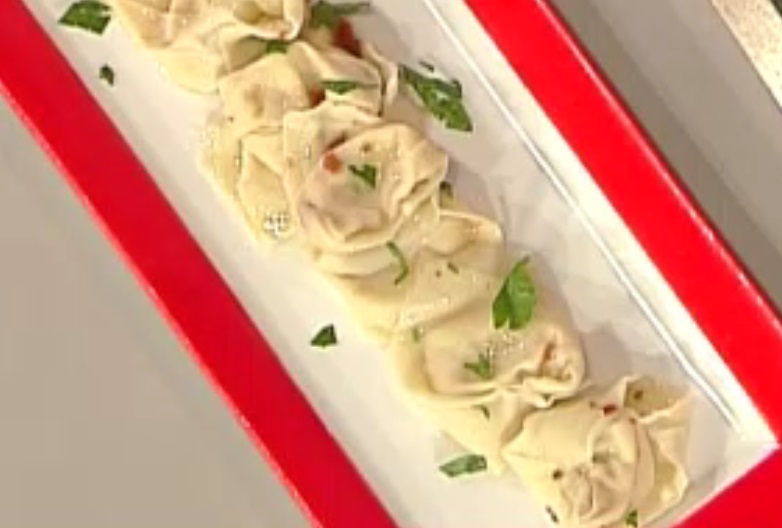 La video ricetta dei cappellacci alla scamorza con salsa di pomodori secchi della Prova del Cuoco