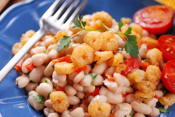 Insalata di fagioli e gamberetti: la ricetta sfiziosa