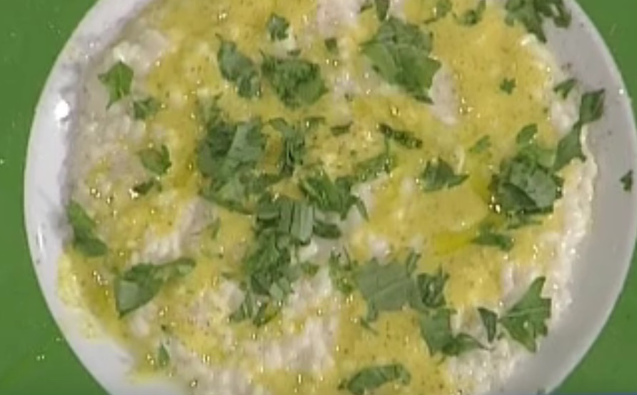 Risotto su specchio di peperone giallo: la video ricetta della Prova del Cuoco