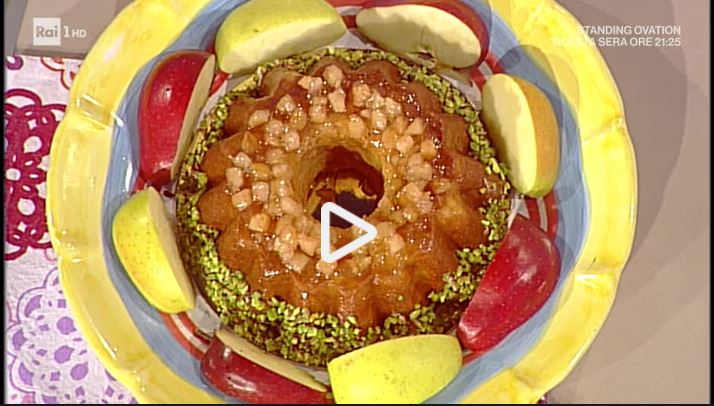 Ciambella alla melannurca e cannella: la video ricetta della Prova del Cuoco