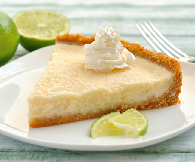 La crostata al limone e ricotta adatta da servire a merenda