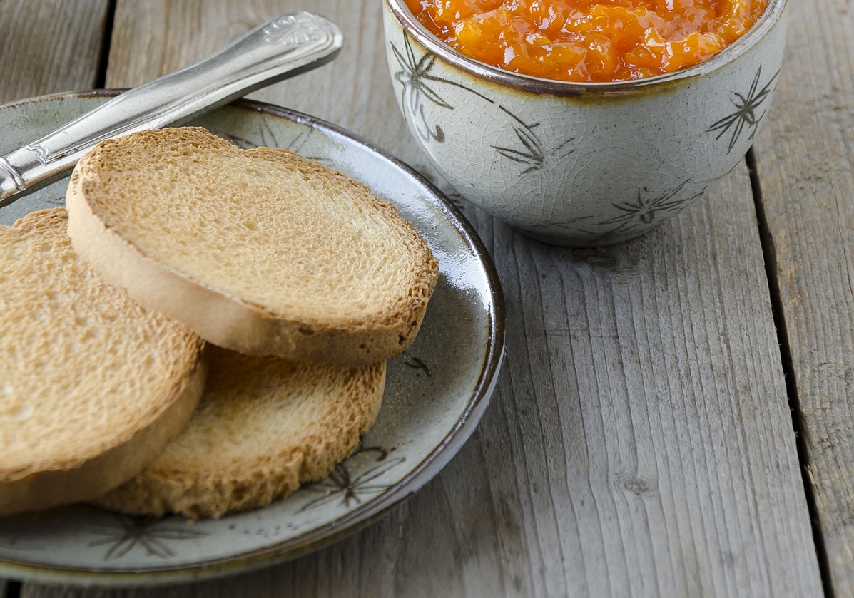 Come fare le fette biscottate integrali con la ricetta facile