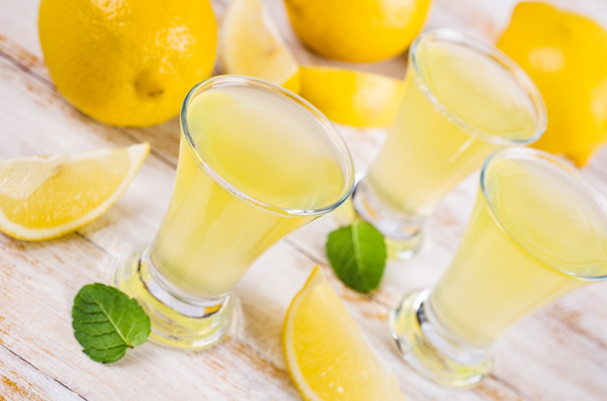 Come fare il limoncello con la ricetta originale