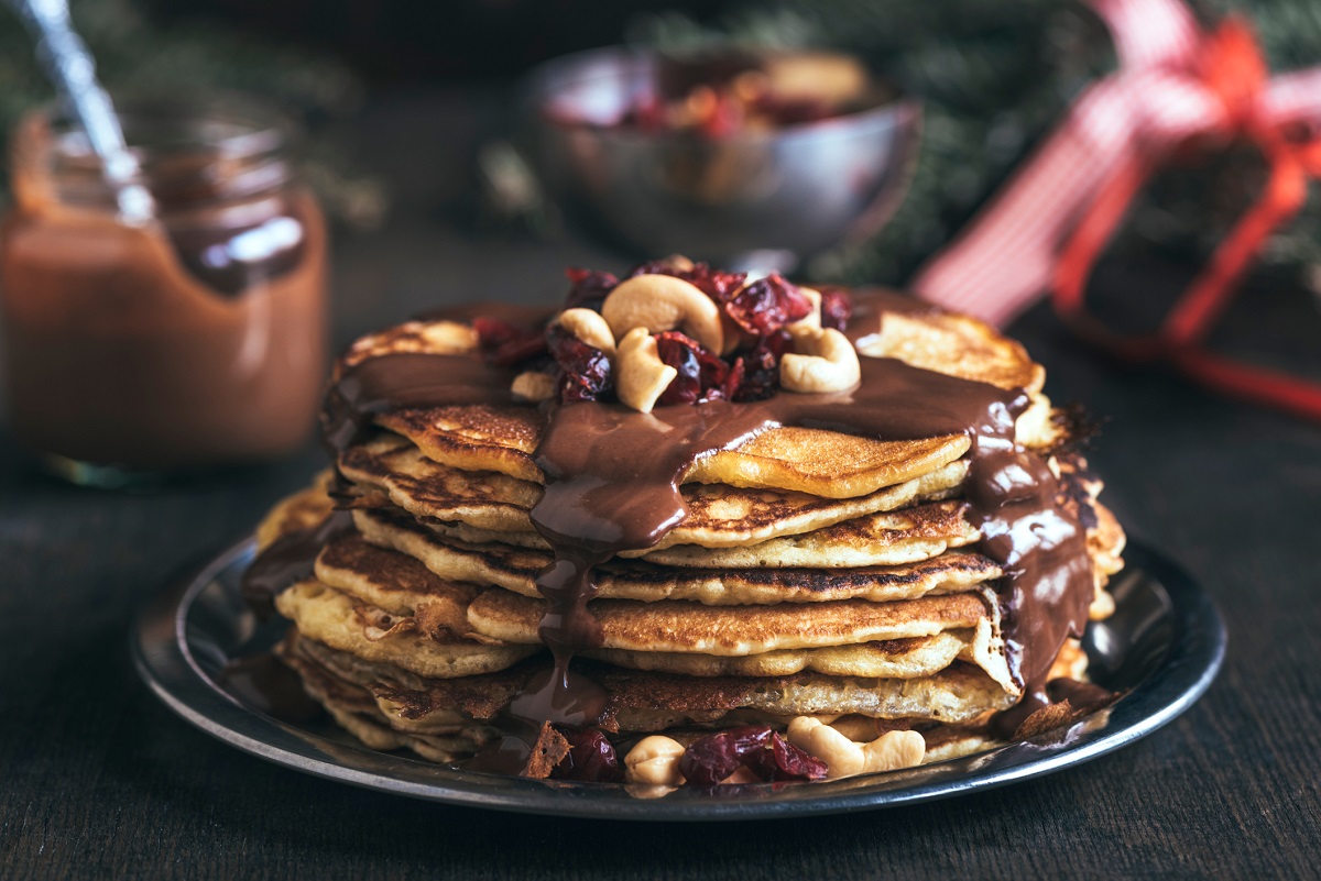 Pancakes alla nutella, la ricetta per una colazione extra golosa