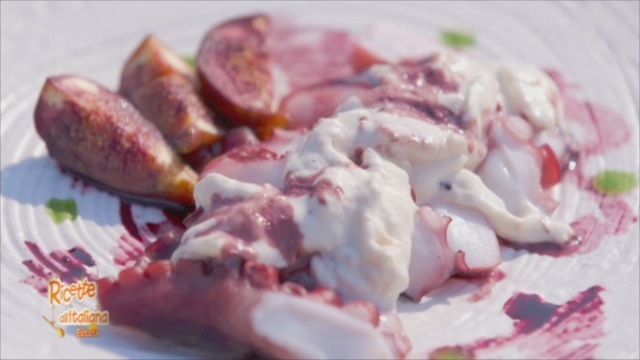 Polpo con burrata e fichi: la video ricetta facile