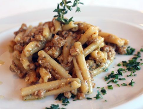 Ragù bianco con latte, la ricetta senza pomodoro