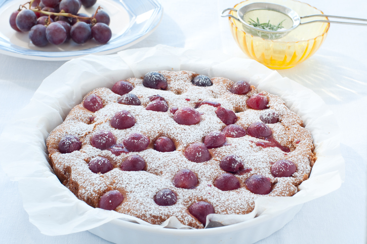 La torta con uva fresca con la ricetta vegan