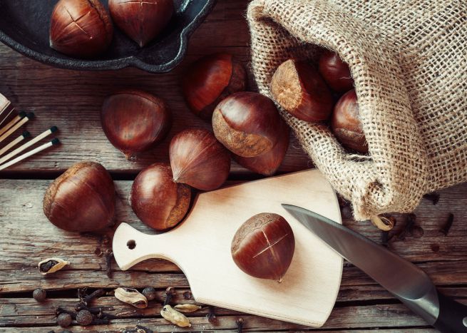 Quanto devono cuocere le castagne al forno