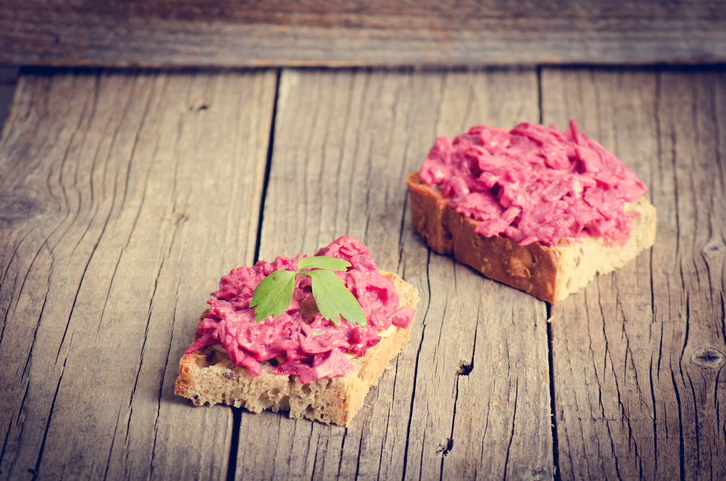 Come preparare la crema di radicchio per crostini