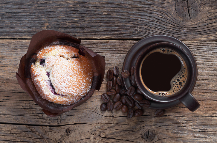 I muffin al caffè senza burro adatti alla colazione