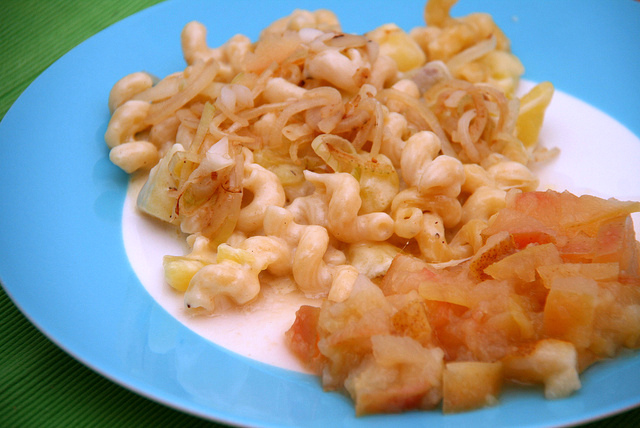 Pasta con birra e cipolle, la ricetta veloce