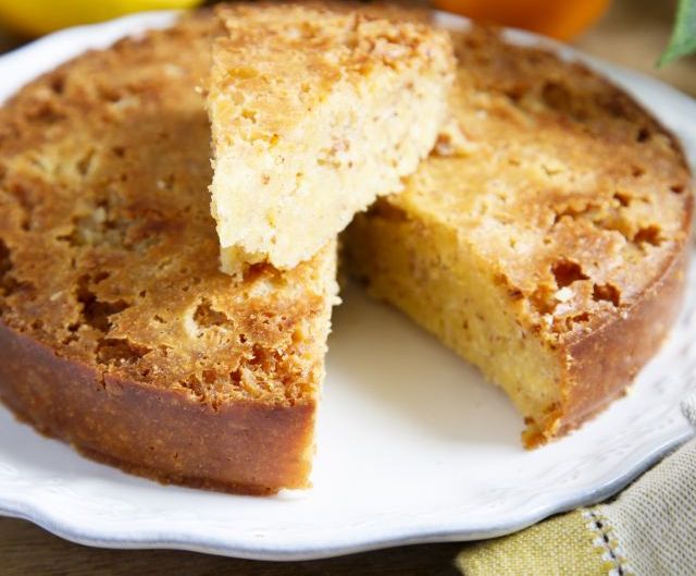 Torta all’arancia e cannella: la ricetta facile per la colazione